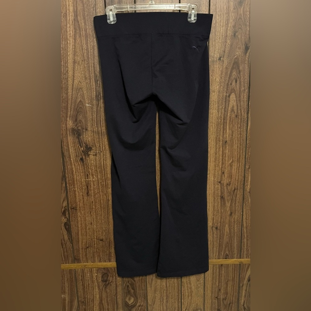 Puma USP Black Flare Leg Mid Rise Yoga Activewear Pull On Stretch Pants Sz M - Picture 2 of 8